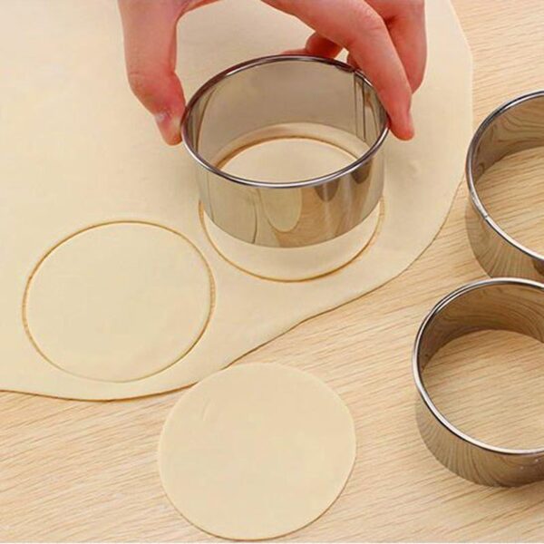 3pcs/Set; 2.36in/2.76in/3.15in; Stainless Steel Circle Mold & Hand Press Set; Cookie Cutter; Dumpling Press; Cooking Accessories Baking Tools - Image 5