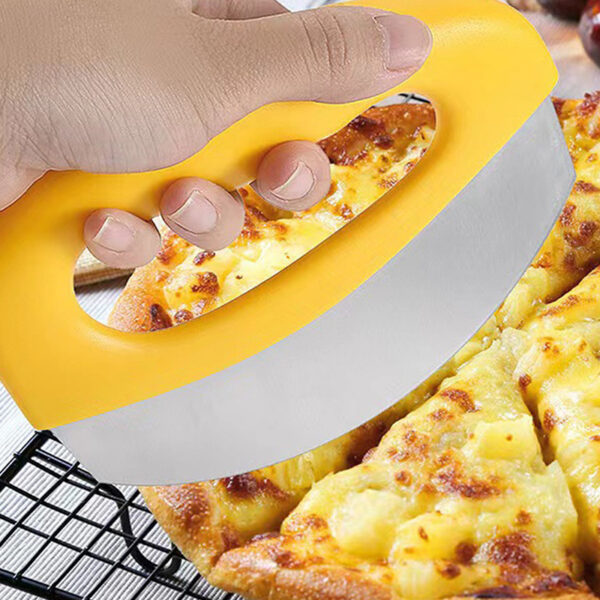 Pizza Knife; Knife; Equipped With Sharp Stainless Steel Blade; Easy To Clean; Is Also A Safe Pizza Slicing Machine; With The Blade Cover - Image 5