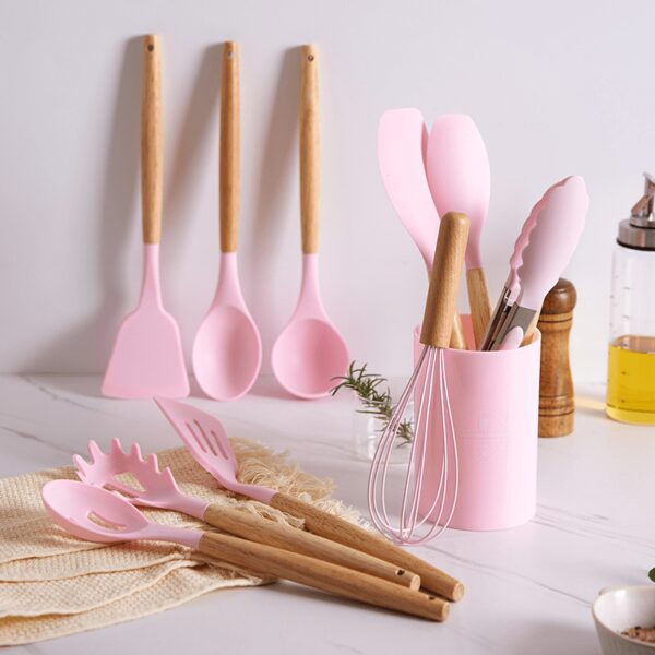 11pcs Wooden Handle Silicone Kitchen Utensils Set Storage Bucket Non-stick Shovel Spoon Cooking Kitchen Utensils 11 Pieces Set Silicone Shovel Spoon - Image 9