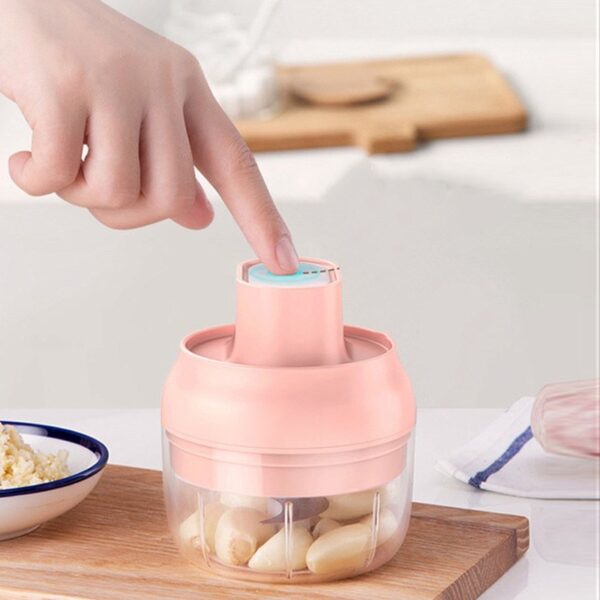 Electric Garlic Chopper Mini, Garlic Masher Crusher, Food Processor Small with Garlic Peeler And Spoon - Image 5