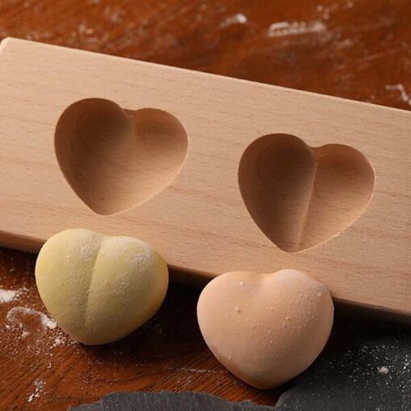 Wooden Moon Cake Mold DIY Rice Cake Baking Mold Children Steamed Bread Mold Hearts 25g - Image 2