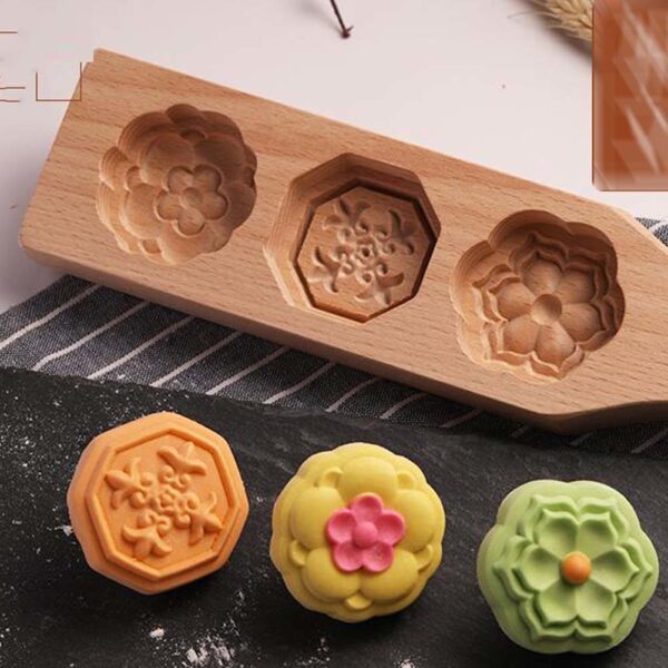 Wooden Moon Cake Mold DIY Rice Cake Baking Mold Wagashi Snow Skin Mooncake Mold Lotus 40g - Image 2