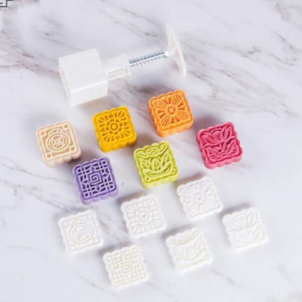 50G Square Shape Moon Cake Mold Plastic Flower Cake Mold Pie Mold - Image 2