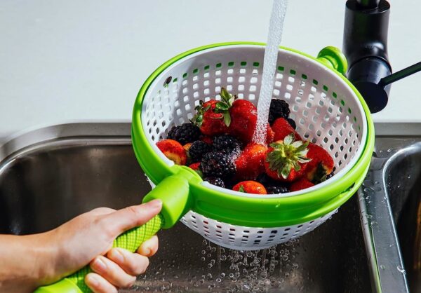 Spina | Easy-To-Use Salad Spinner | Non-Scratch, Nylon Spinning Colander | Lettuce Spinner | Colander with Collapsible Handle |  Green - Image 9