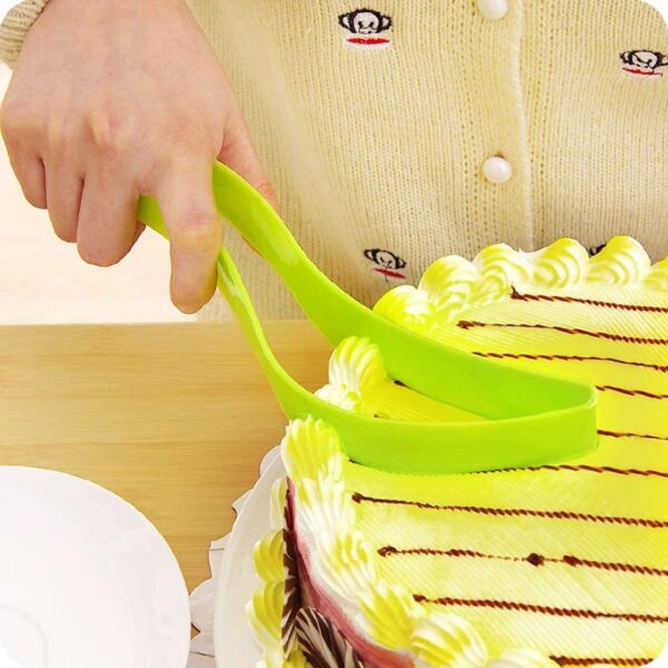 Cake Slicer Plastic Slicer Pie Slicer Pastry Server Cutter Cookie Fondant Dessert Cutting Tool Kitchen Home Gadget Tool for Party Wedding Birthday Gatherings Use