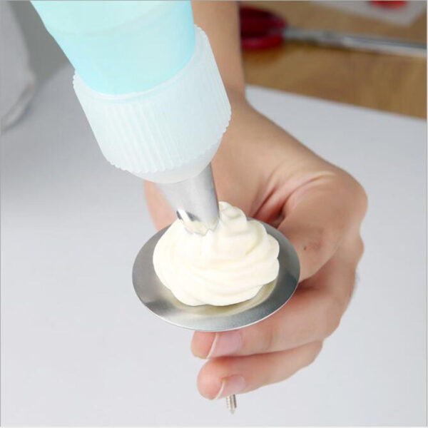 Multi-Shape Piping Tips with Coupler Set - Icing Nozzles Cake Decorating Tips - Baking Accessories - Image 4