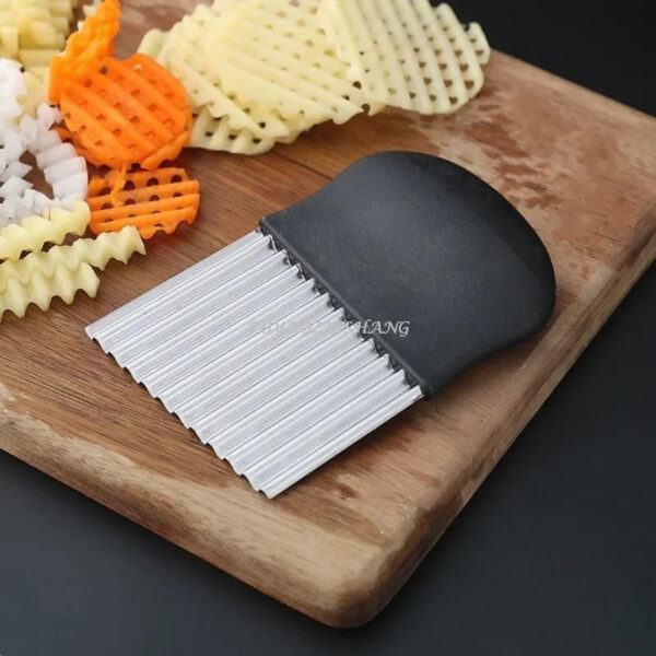 Stainless Steel Potato Chip Slicer Dough Vegetable Fruit Crinkle Wavy Kitchen Knife Cutter Chopper French Fry Maker Tools Gadget - Image 6